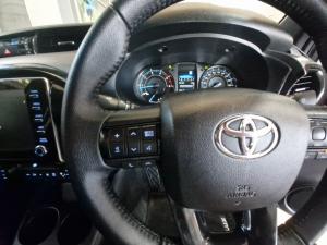 Toyota Hilux 2.8 GD-6 RB Legend 4X4 automaticD/C - Image 9