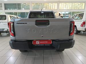 Toyota Hilux 2.8 GD-6 RB Raider X automaticXtra Cab - Image 5