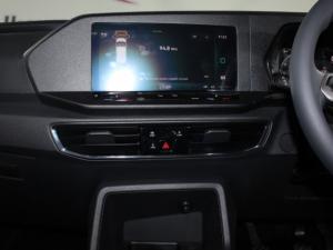Volkswagen Caddy 1.6i - Image 11