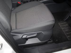 Volkswagen Caddy 1.6i - Image 17