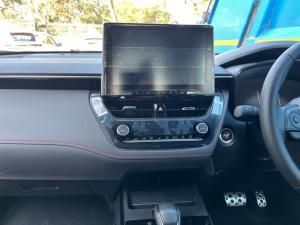 Toyota Corolla Cross 1.8 GR-S Hybrid - Image 16