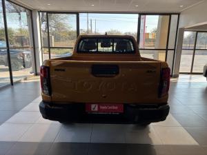 Toyota Hilux 2.8 GD-6 RB SRX 4X4 automaticD/C - Image 5
