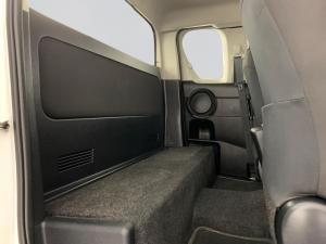 Toyota Hilux 2.4 GD-6 RB RaiderE/CAB - Image 18