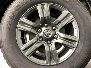 Toyota Hilux 2.4 GD-6 RB RaiderE/CAB - Image 19