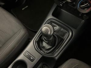 Toyota Hilux 2.4 GD-6 RB RaiderE/CAB - Image 9