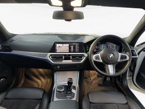 BMW 3 Series 320i Mzansi Edition - Image 11