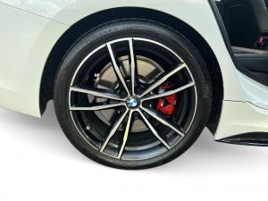 BMW 3 Series 320i Mzansi Edition - Image 16