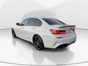 BMW 3 Series 320i Mzansi Edition - Image 5