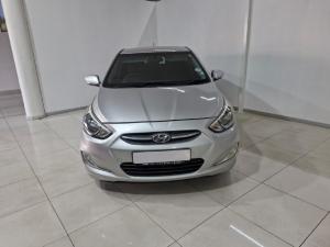 Hyundai Accent hatch 1.6 Fluid - Image 4