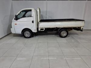 Hyundai H-100 Bakkie 2.6D deck (aircon) - Image 2
