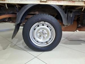 Hyundai H-100 Bakkie 2.6D deck (aircon) - Image 6