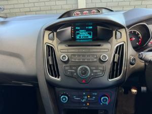 Ford Focus ST 1 - Image 8