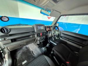 Suzuki Jimny 1.5 GA AllGrip 3-door - Image 10