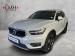 Volvo XC40 D4 AWD Momentum - Thumbnail 1