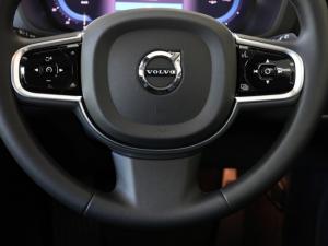 Volvo XC60 T8 Recharge AWD R-Design - Image 18
