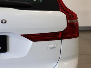Volvo XC60 T8 Recharge AWD R-Design - Image 9