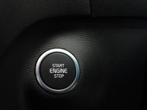 Volvo XC40 B3 Essential - Image 20