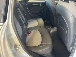 MINI Hatch Cooper S Hatch 5-door auto - Image 11