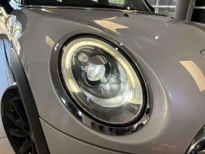 MINI Hatch Cooper S Hatch 5-door auto - Image 4