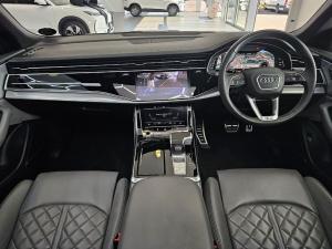 Audi Q8 45TDI quattro Black Edition - Image 8