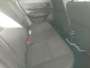 Suzuki Swift 1.2 GLX auto - Image 10