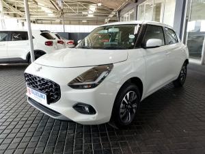 Suzuki Swift 1.2 GLX auto - Image 1