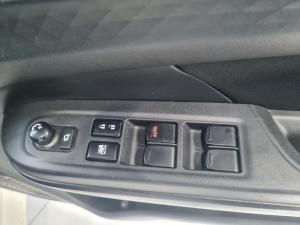 Suzuki Swift 1.2 GL - Image 25