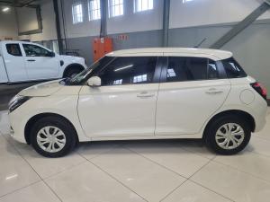 Suzuki Swift 1.2 GL - Image 6