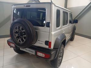 Suzuki Jimny 1.5 GLX AllGrip 5-door auto - Image 23