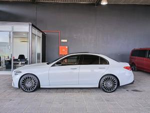 Mercedes-Benz C-Class C200 Avantgarde - Image 4
