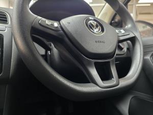 Volkswagen Polo Vivo hatch 1.4 - Image 14
