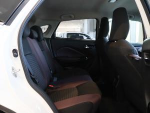Suzuki Fronx 1.5 GLX auto - Image 14