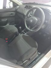 Renault Kwid 1.0 Techno manual - Image 11