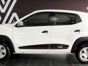 Renault Kwid 1.0 Techno manual - Image 5