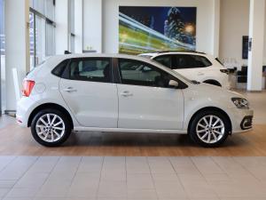 Volkswagen Polo Vivo hatch 1.6 Style - Image 9