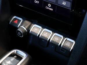 Volkswagen Amarok 2.0TDI double cab Life 4Motion auto - Image 15