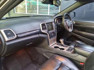 Jeep Grand Cherokee 3.6L Limited 75th Anniversary Edition - Image 25