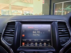 Jeep Grand Cherokee 3.6L Limited 75th Anniversary Edition - Image 8