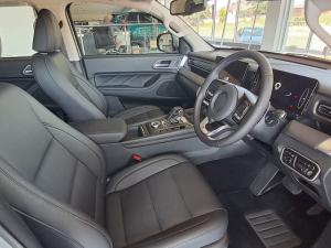 GWM P300 2.4T double cab LT 4x4 - Image 10