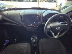 Toyota Vitz 1.0 - Image 11