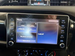 Toyota Hilux 2.4GD-6 Xtra cab Raider manual - Image 13