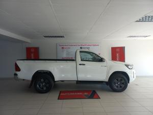 Toyota Hilux 2.4GD-6 single cab 4x4 Raider manual - Image 3