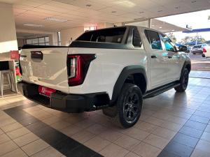 Toyota Hilux 2.8GD-6 double cab Legend - Image 2