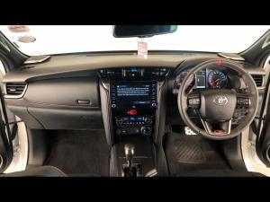 Toyota Fortuner 2.8GD-6 4x4 GR-Sport - Image 6