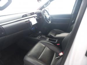 Toyota Hilux 2.8GD-6 double cab 4x4 Legend auto - Image 7