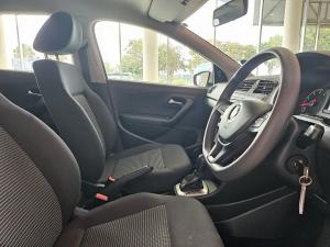 Volkswagen Polo Vivo hatch 1.6 Comfortline auto - Image 8