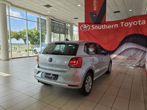 Volkswagen Polo Vivo hatch 1.6 Comfortline auto - Image 2