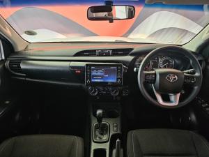 Toyota Hilux 2.4GD-6 double cab 4x4 Raider auto - Image 6