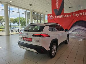 Toyota Corolla Cross 1.8 Hybrid XS - Image 2
