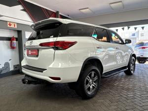 Toyota Fortuner 2.4GD-6 auto - Image 2